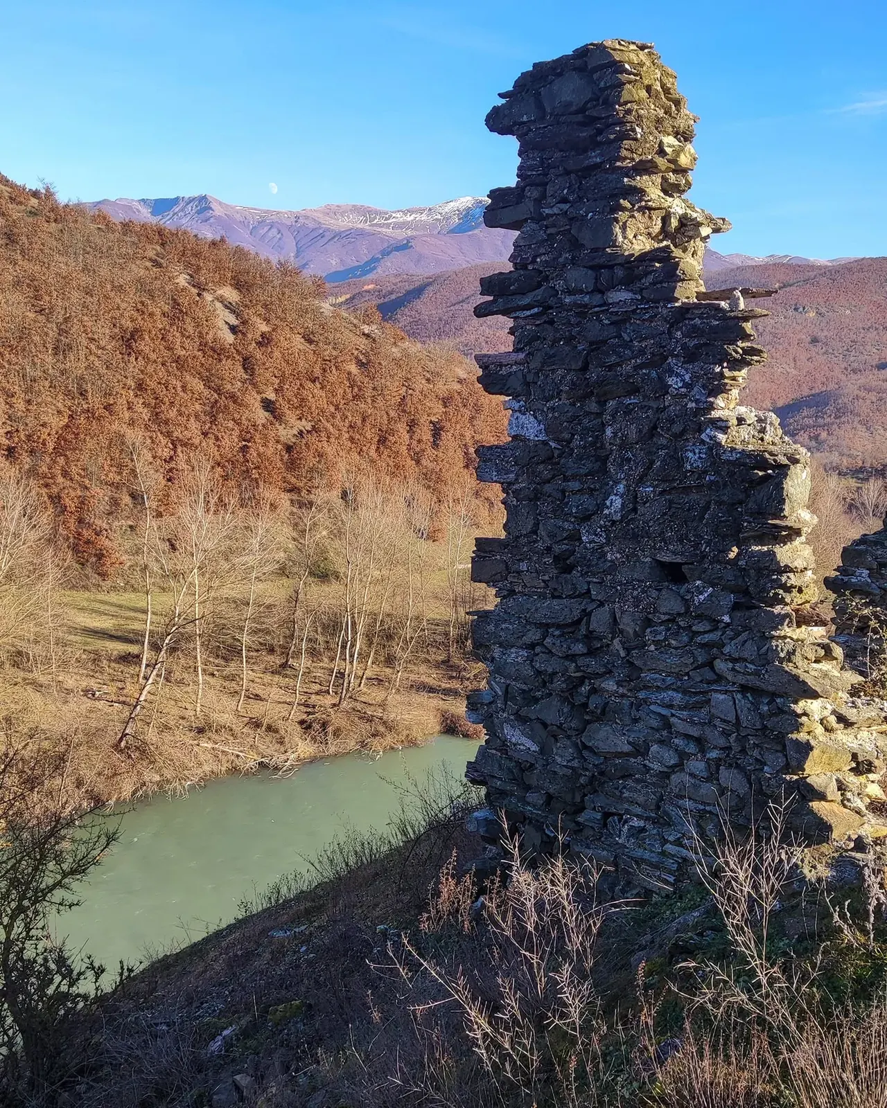 Historic traces near the valley